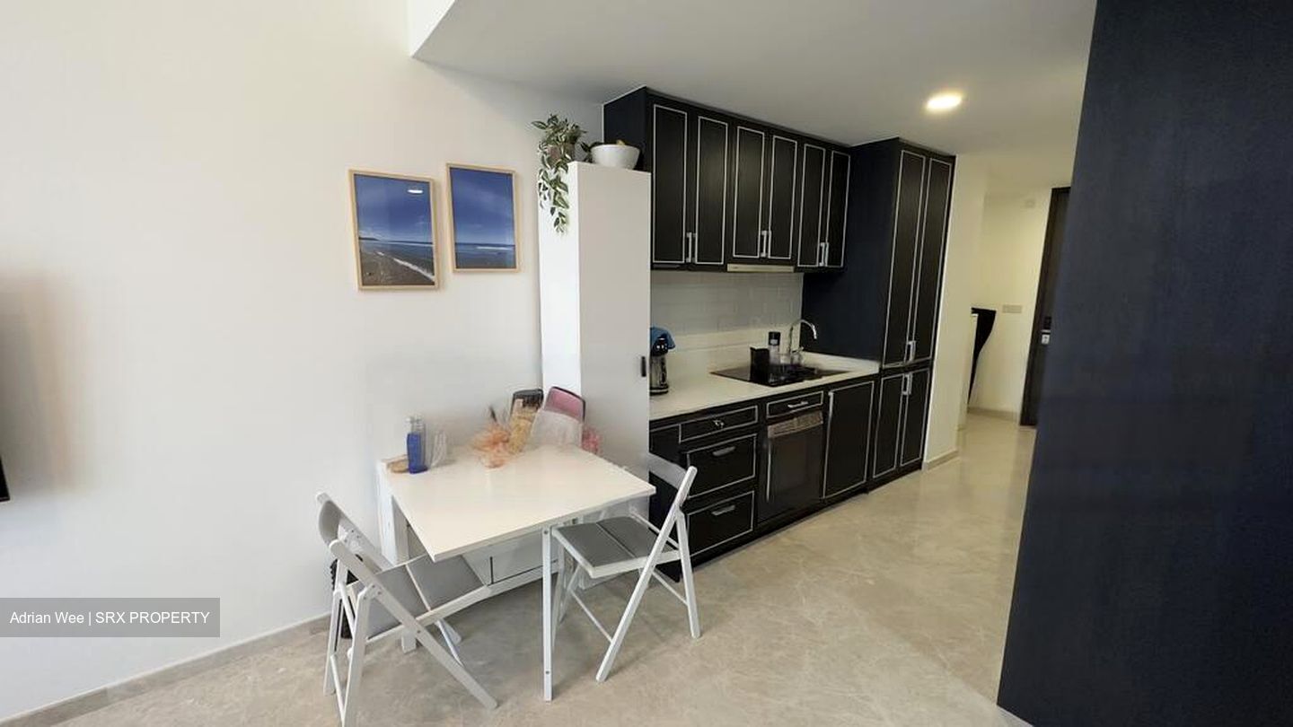 Mayfair Modern (D21), Condominium #462080911